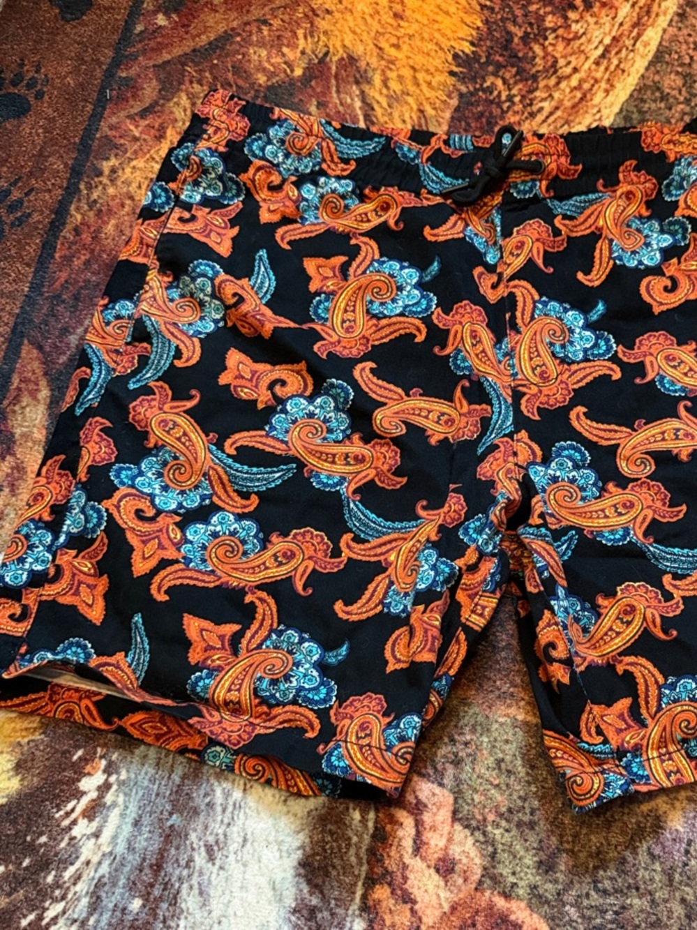 Forever 21 Men's Black Paisley Print Shorts in Orange & Teal Size XL